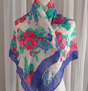 Express compagnie internationale floral scarf multi color prints